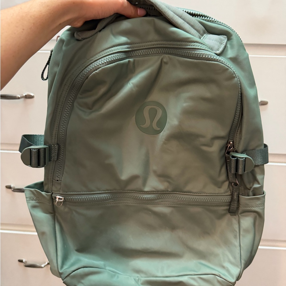 lululemon athletica Backpack in Sage Green